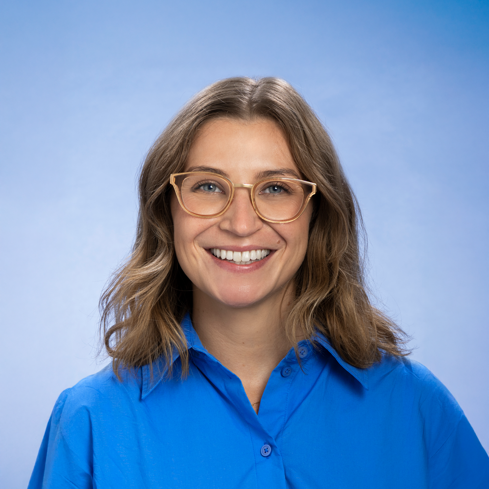Dr Lucy Corke
