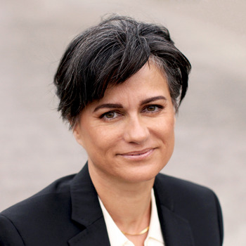 Dr Vanessa Estall